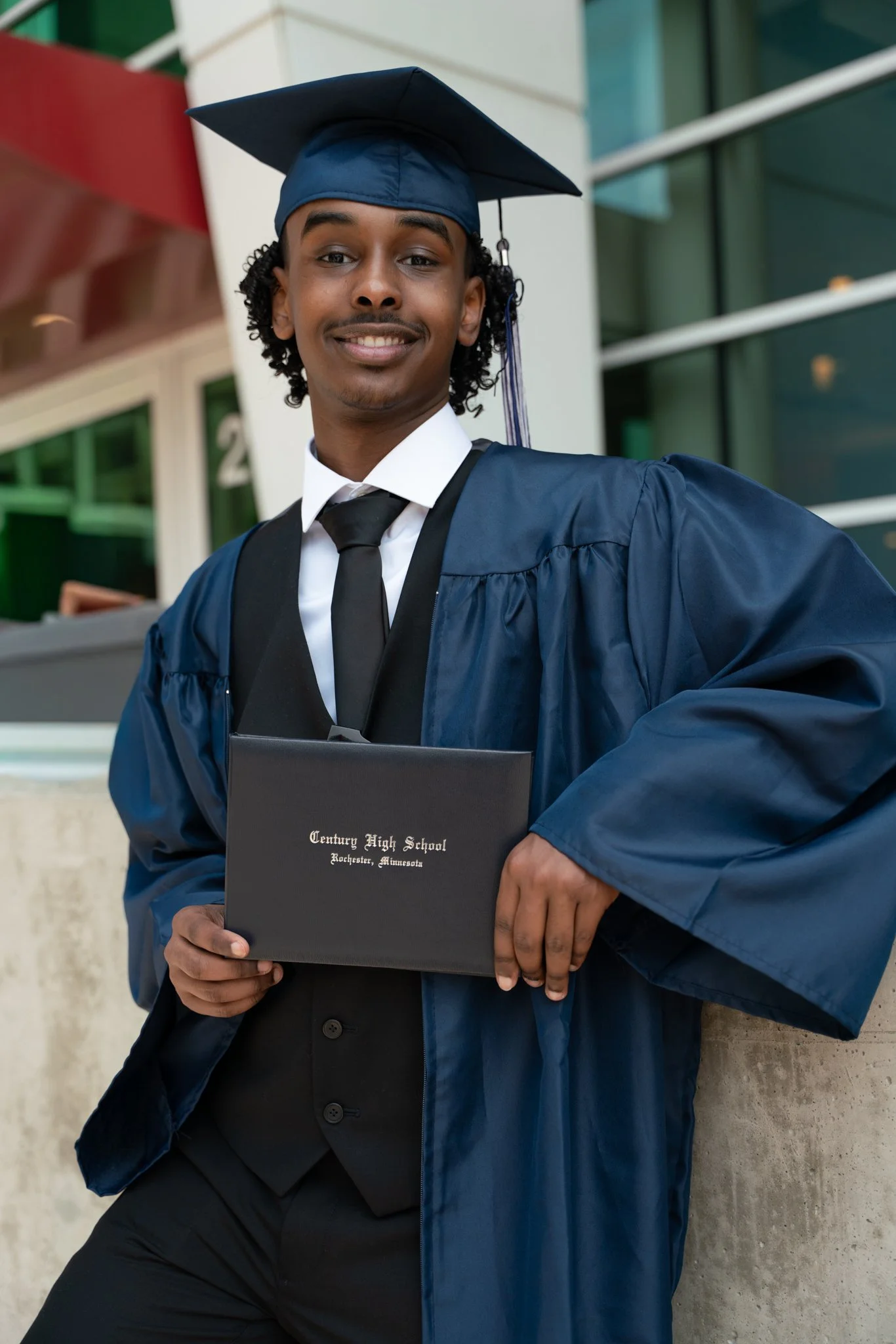 Senior graduation portrait 10